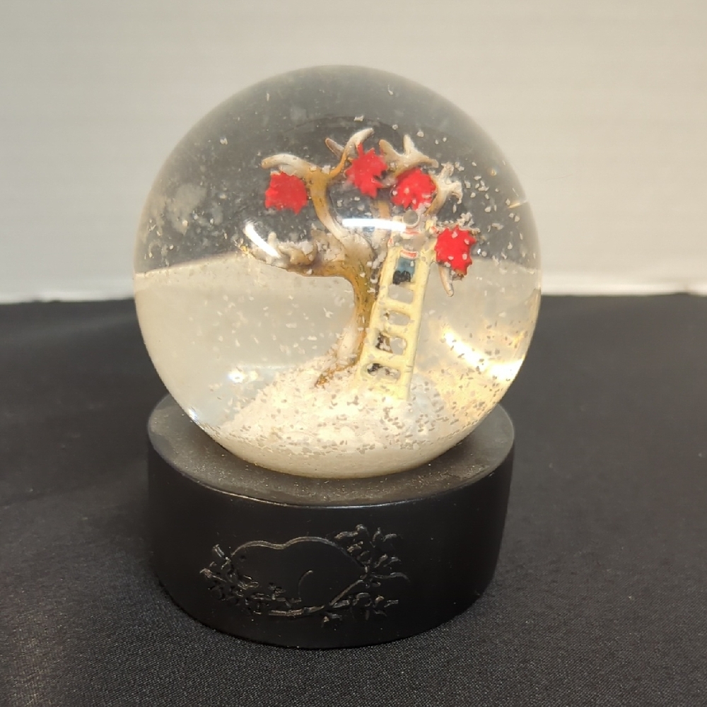 Roots Canada Snow Globe Rare